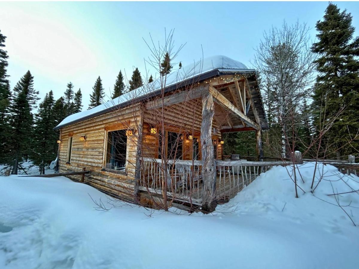 HUSKY - Chalets de Moh - Jacuzzi La Malbaie Extérieur photo